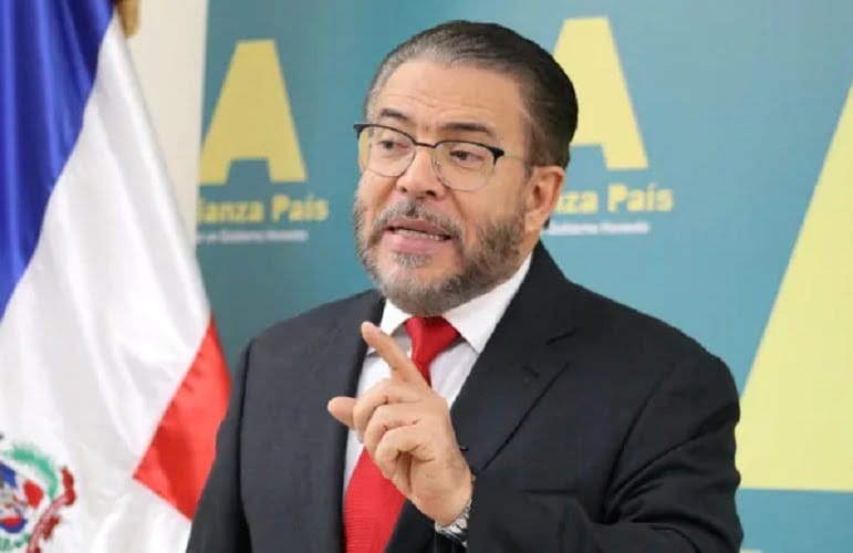 Guillermo Moreno llama a la población a mantenerse alerta por caso Calamar Guillermo Moreno llama a la población a mantenerse alerta por caso Calamar