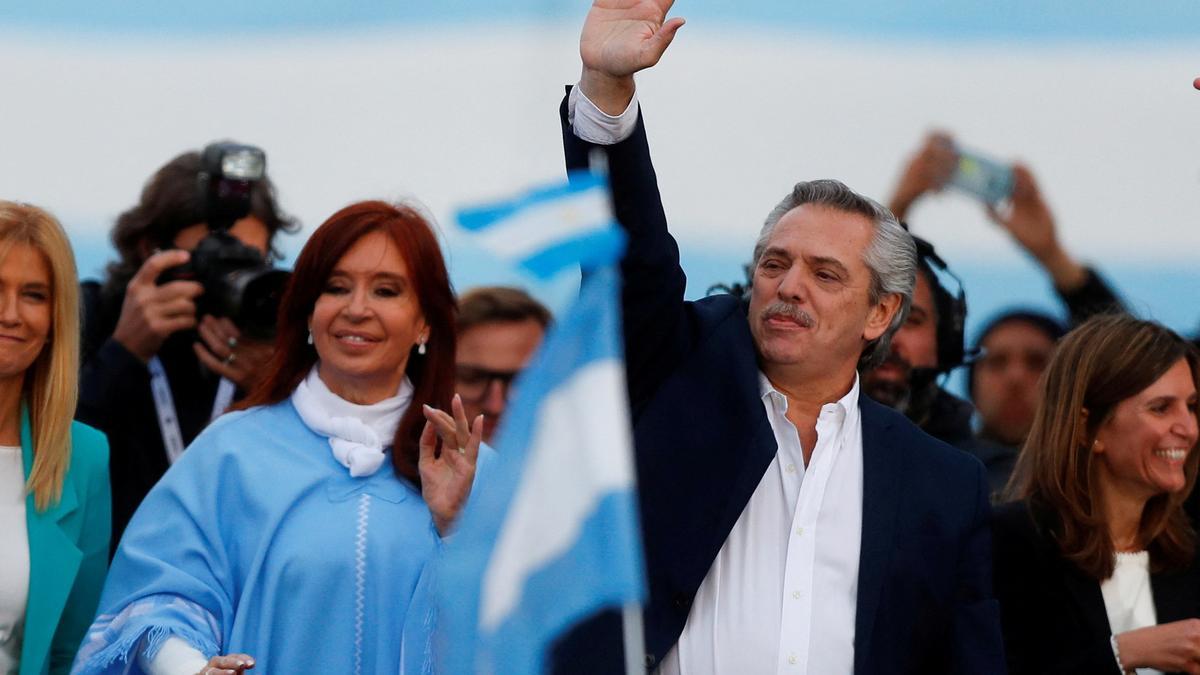La crisis frustra los planes de Alberto Fernández de presentarse a la reelección en Argentina