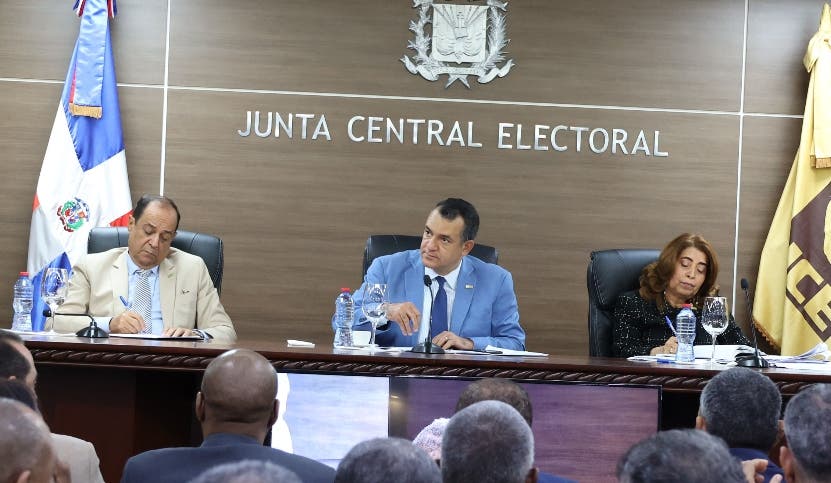Partidos piden a JCE agilizar labores
