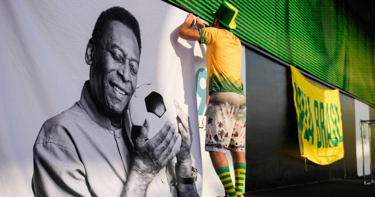 Pelé sigue dejando huellas, aunque no esté físicamente presente Pelé sigue dejando huellas, aunque no esté físicamente presente