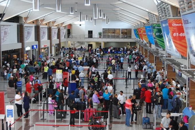 TSA ratifica resolución que ordena a aerolíneas suspender cobro de a viajeros dominicanos TSA ratifica resolución que ordena a aerolíneas suspender cobro de a viajeros dominicanos