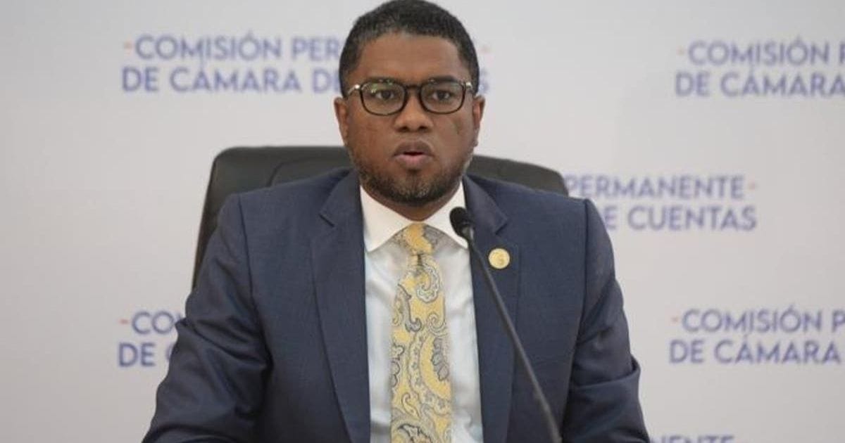 El presidente de la Cámara de Cuentas arremete: denuncia ingobernabilidad, falta de auditorías y cuotas políticas en la entidad El presidente de la Cámara de Cuentas arremete: denuncia ingobernabilidad, falta de auditorías y cuotas políticas en la entidad