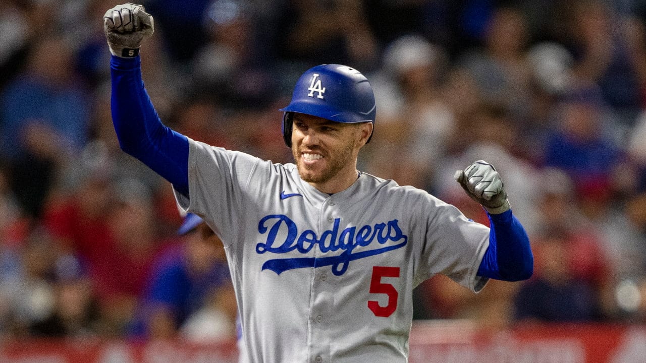 Freddie Freeman brilla contra su exequipo y Dodgers dominan en Atlanta Freddie Freeman brilla contra su exequipo y Dodgers dominan en Atlanta