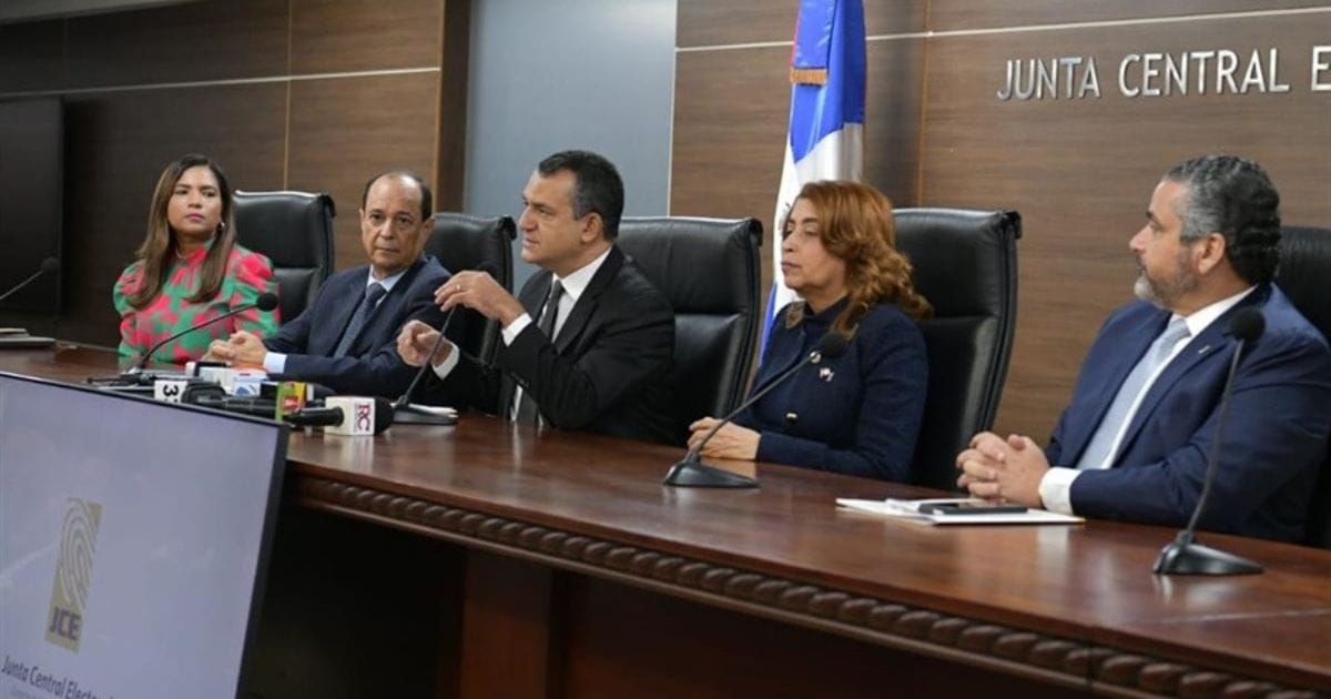 Junta Central Electoral rechaza solicitudes de reconocimiento de 46 organizaciones políticas en formación Junta Central Electoral rechaza solicitudes de reconocimiento de 46 organizaciones políticas en formación