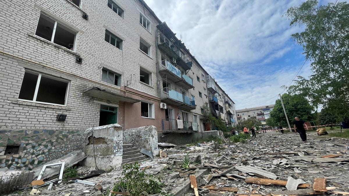 Rusia bombardea un hospital en Dnipro y causa al menos dos muertos