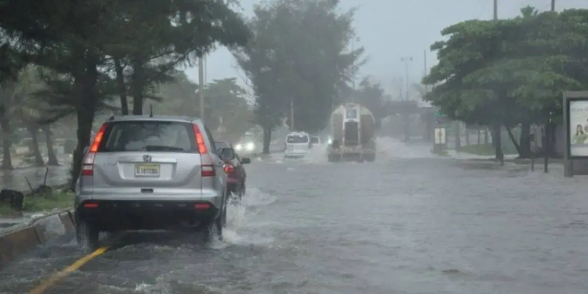 COE mantiene 18 provincias en alerta amarilla y 3 en verde por lluvias