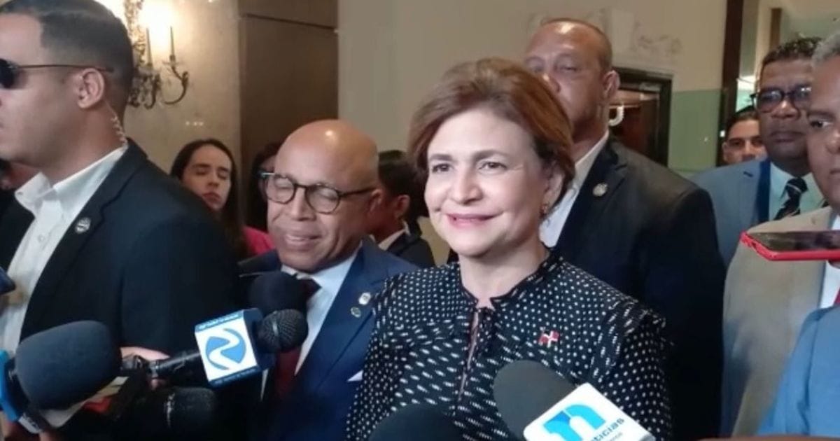 DECLARACIONES DE LA VICEPRESIDENTA SOBRE LA NACIONALIDAD DOMINICANA DE MARIO VARGAS LLOSA DECLARACIONES DE LA VICEPRESIDENTA SOBRE LA NACIONALIDAD DOMINICANA DE MARIO VARGAS LLOSA