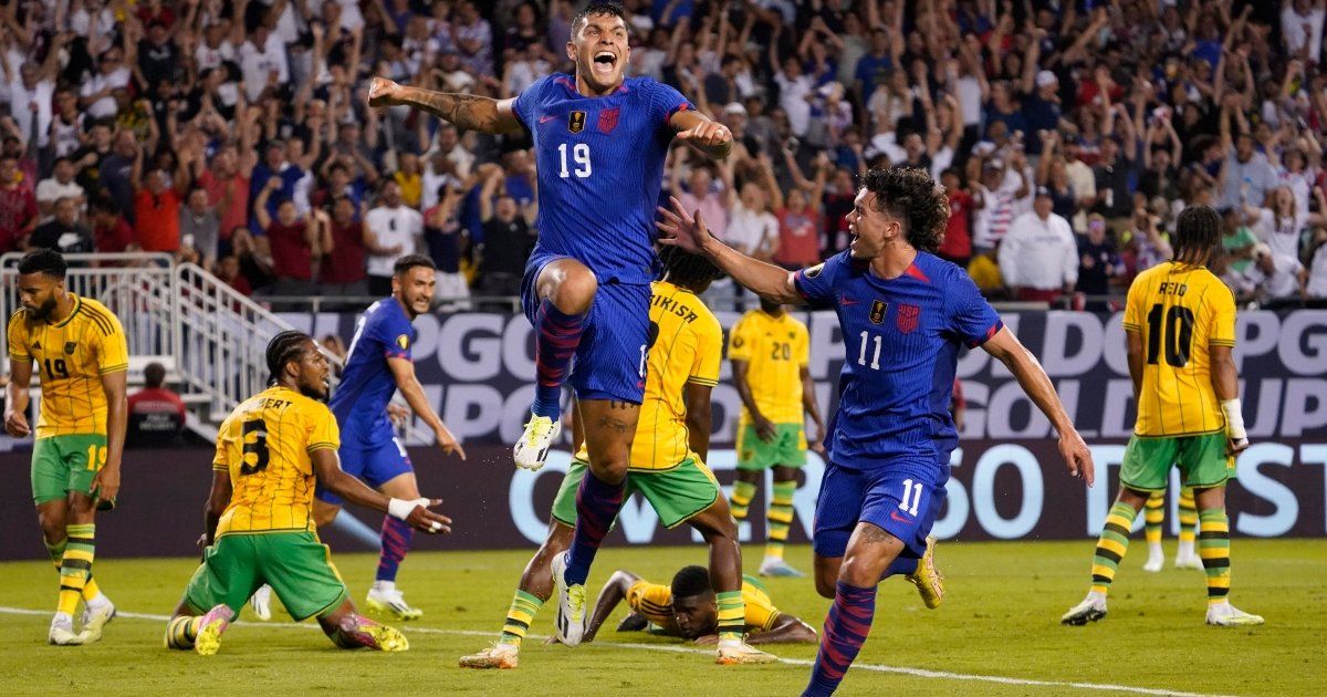Estados Unidos abre su tránsito en la Copa Oro con empate