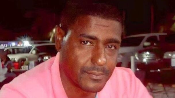 Fallece conductor del autobús escolar en accidente y se pospone audiencia del chofer de la patana