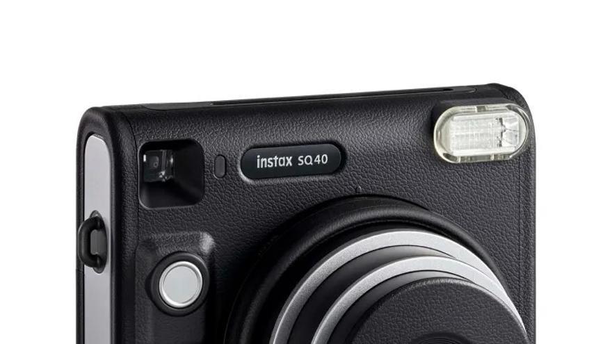 Fujifilm presenta la cámara instantánea modelo instax Square SQ40 Fujifilm presenta la cámara instantánea modelo instax Square SQ40