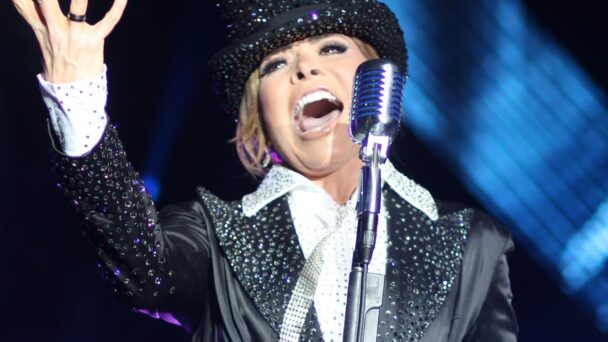 Gloria Trevi se vuelve «Medusa» en su primer sencillo como artista independiente