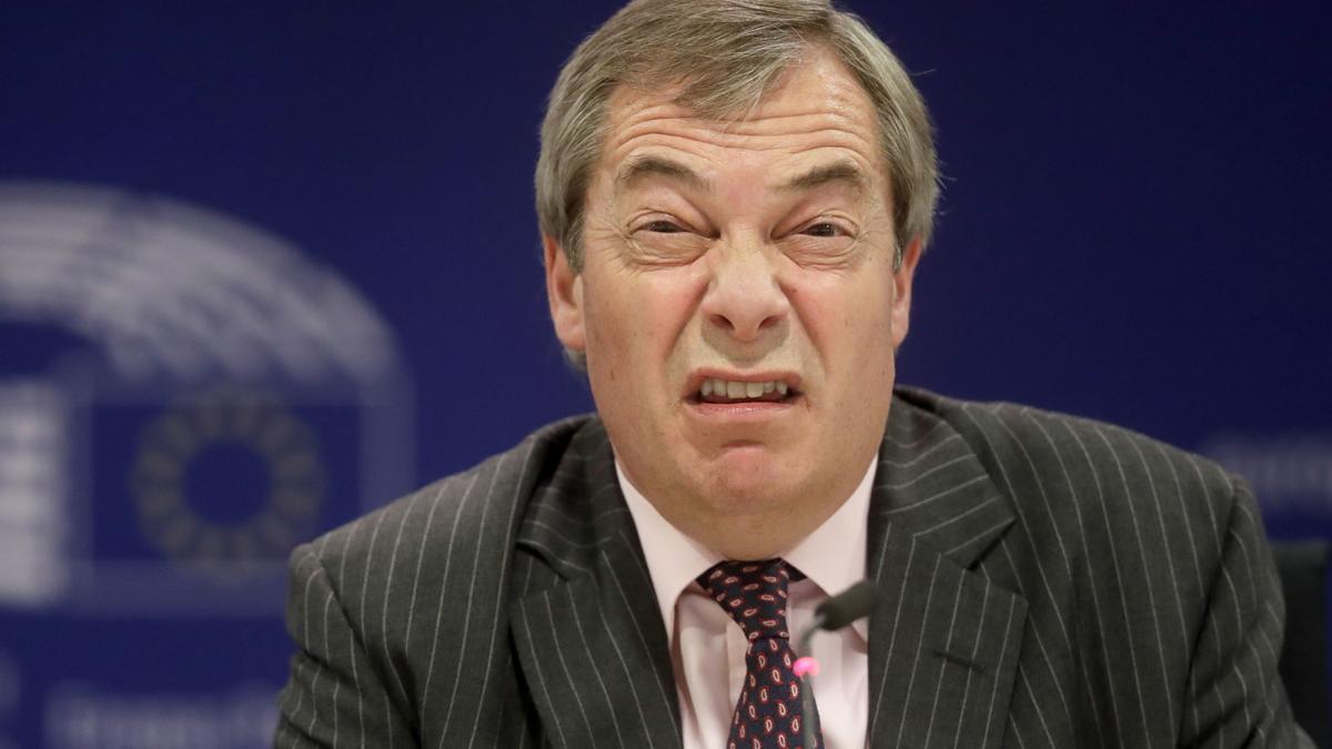 Nigel Farage asegura que le han cerrado sus cuentas bancarias por recibir presuntos pagos de Rusia Nigel Farage asegura que le han cerrado sus cuentas bancarias por recibir presuntos pagos de Rusia