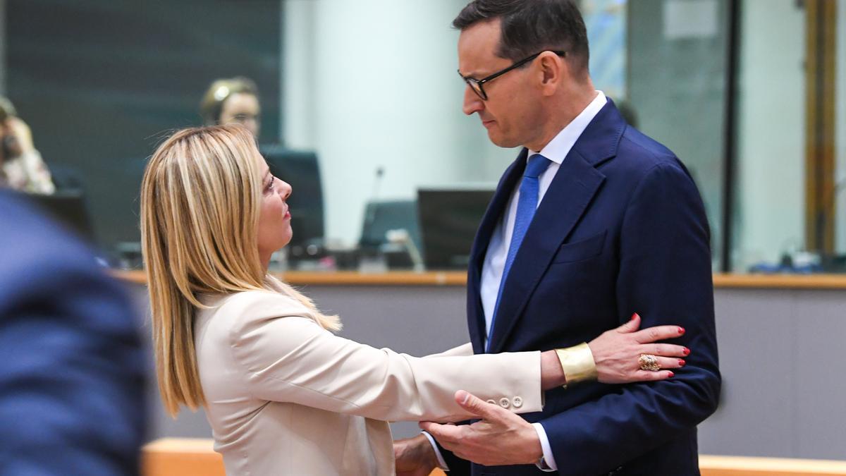 Polonia desafía el pacto migratorio con un plan sobre “fronteras seguras”