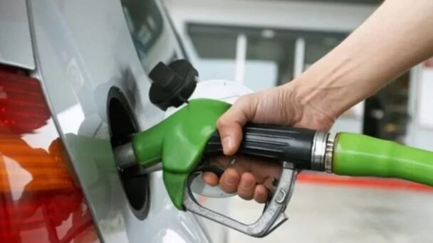 Precios de combustibles y GLP experimentarán bajas en la próxima semana