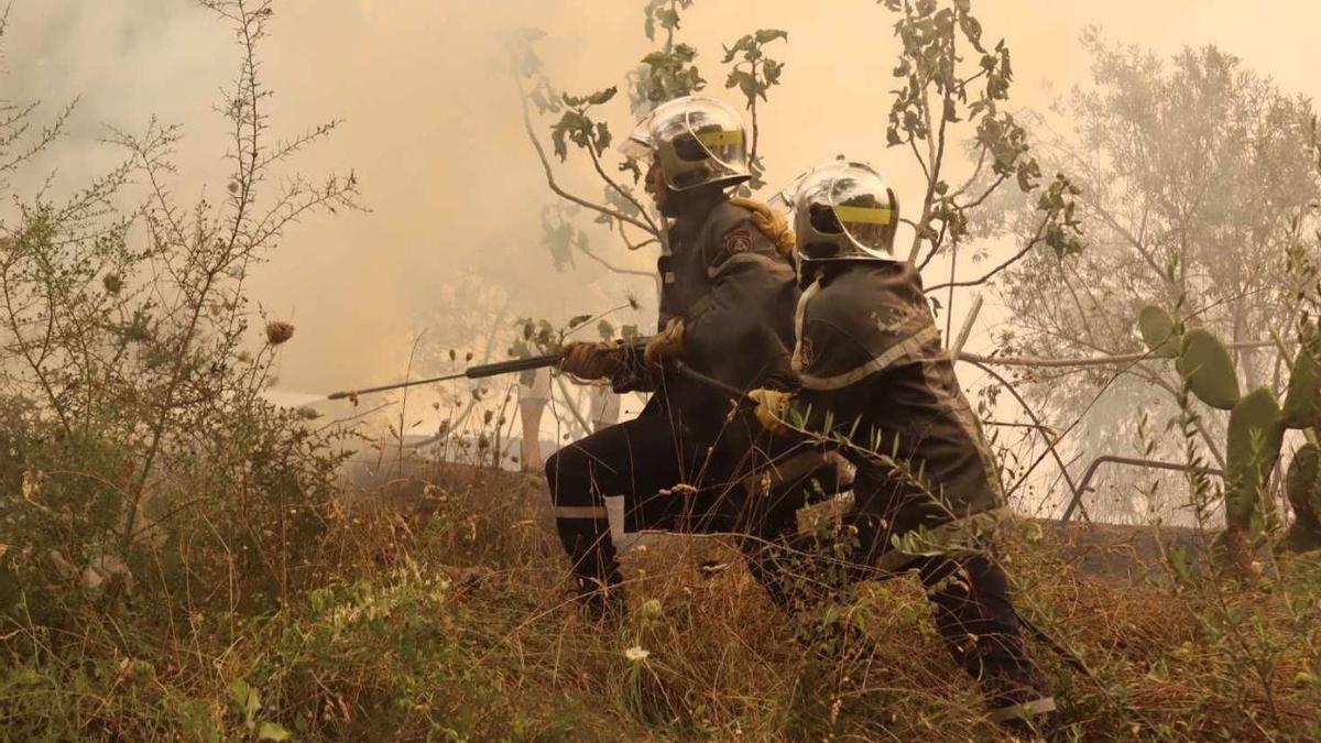 34 muertos y 1.500 evacuados 34 muertos y 1.500 evacuados