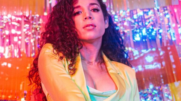 Ana Lía dominicana radicada en Toronto lanza su disco “Cíclica”