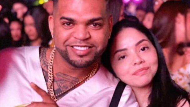 Detienen al cantante urbano El Mayor Clásico y a su esposa 