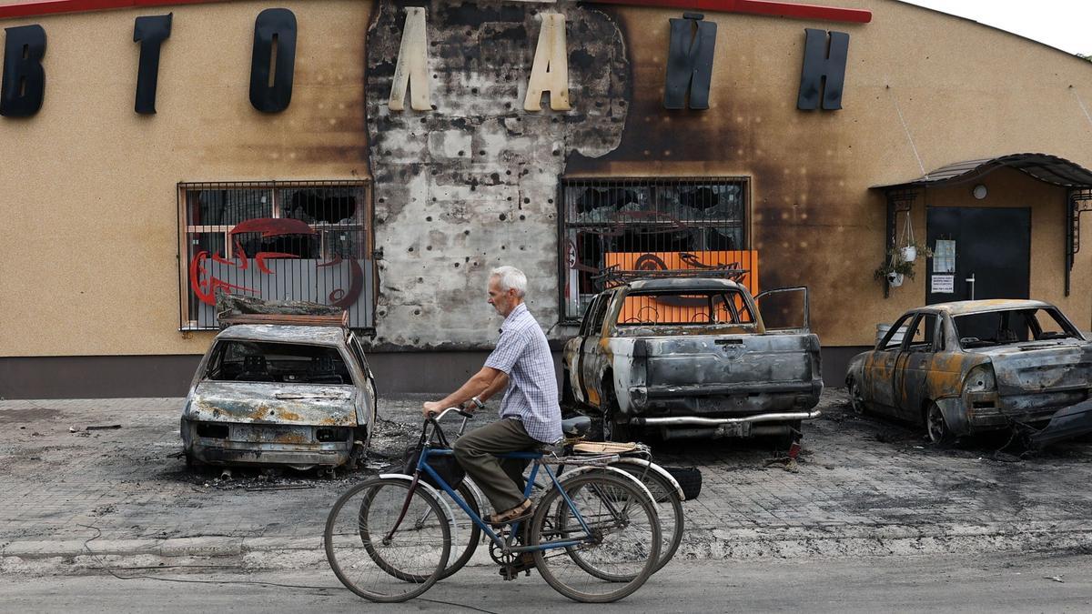 La artillería rusa mata a ocho personas en Ucrania La artillería rusa mata a ocho personas en Ucrania