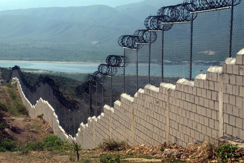 La construcción del muro fronterizo con Haití va a buen ritmo, según República Dominicana La construcción del muro fronterizo con Haití va a buen ritmo, según República Dominicana