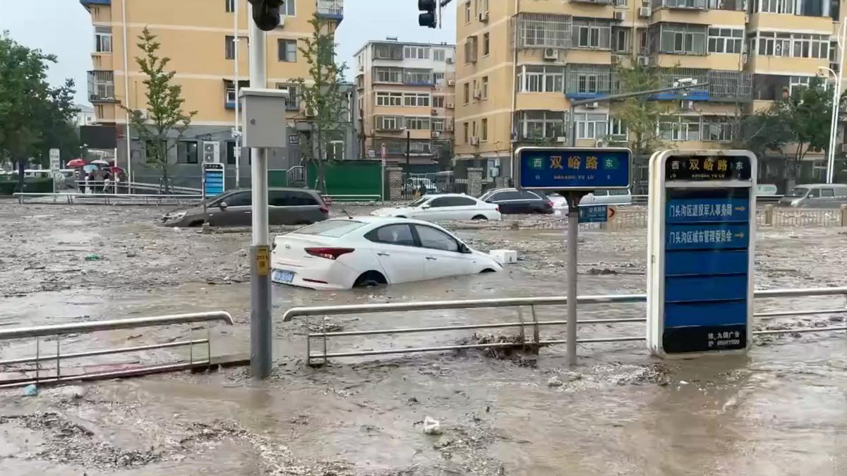 Las peores lluvias de la década en Pekín obligan a evacuar a 31.000 personas