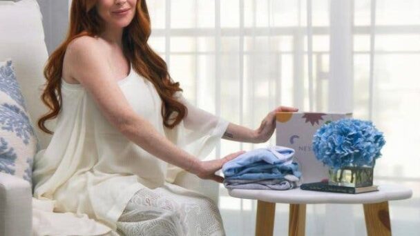 Lindsay Lohan se convierte en madre por primera vez y da a luz a un varón llamado Luai