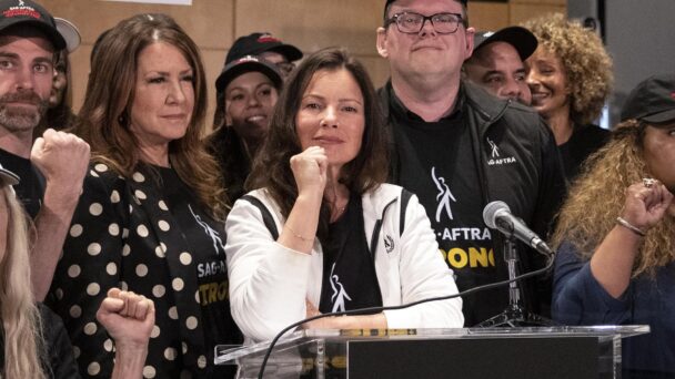 Los actores contra los productores en Hollywood: Un pulso que pone a prueba su resistencia