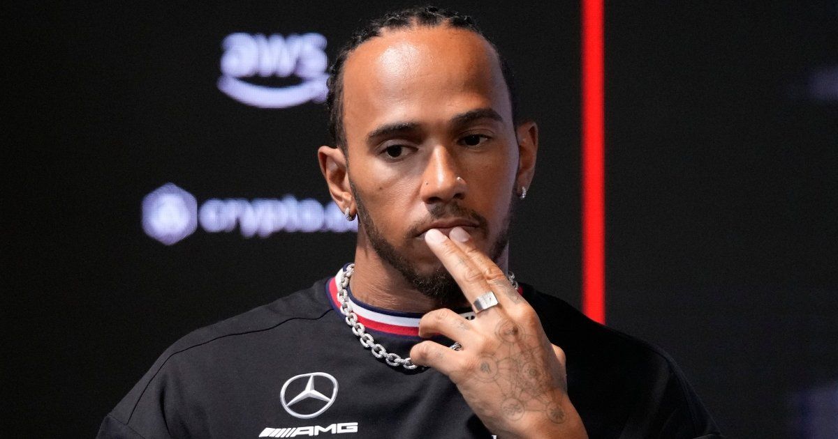 Mercedes consigue un emotivo acuerdo para renovar a Hamilton