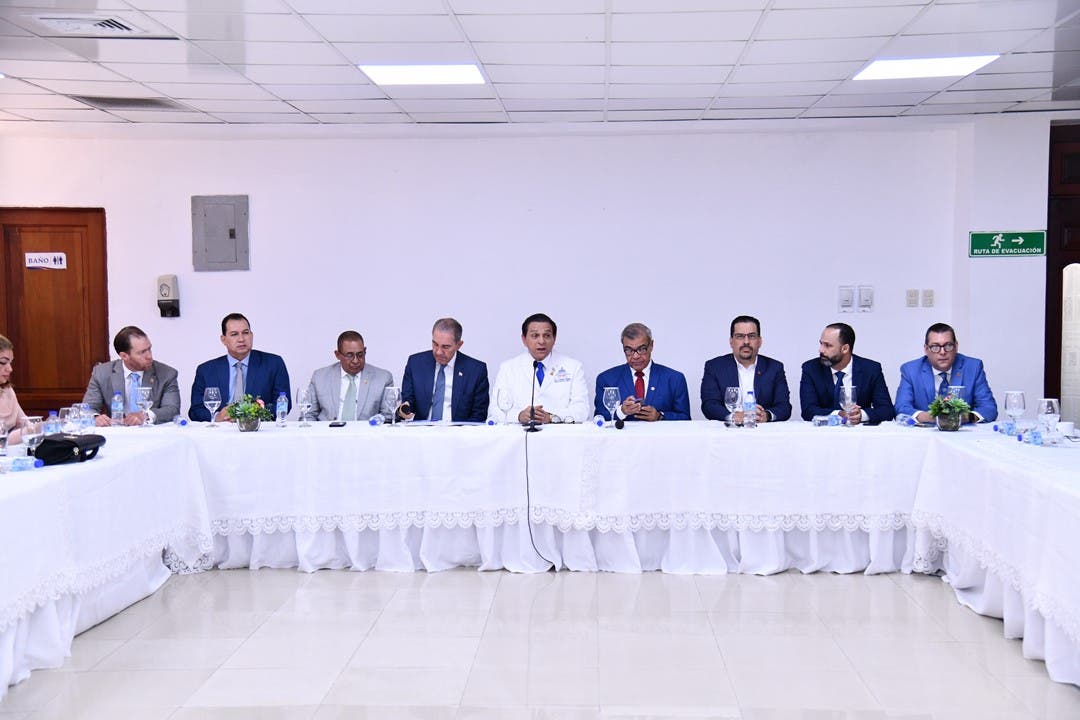 Salud Pública da tres meses a los profesionales sanitarios para formalizar sus expedientes Salud Pública da tres meses a los profesionales sanitarios para formalizar sus expedientes