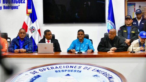 Director del COE insta a la ciudadanía a tomar precauciones ante la tormenta Franklin