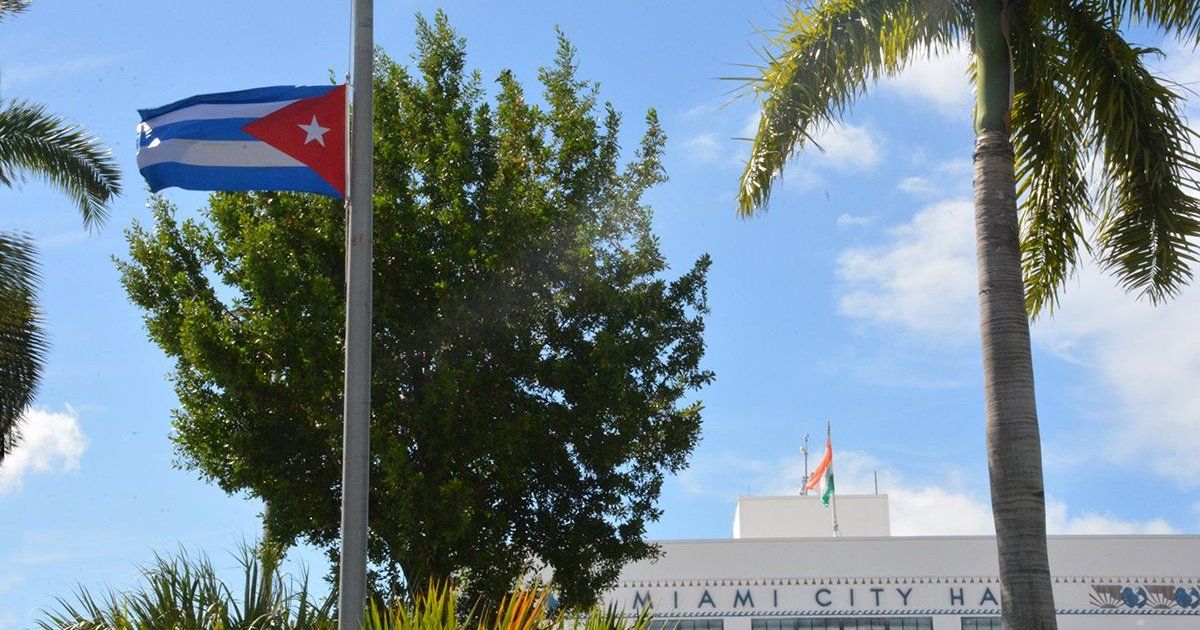 El tiburón martillo cubano se escapa antes del Mundial de Atletismo El tiburón martillo cubano se escapa antes del Mundial de Atletismo
