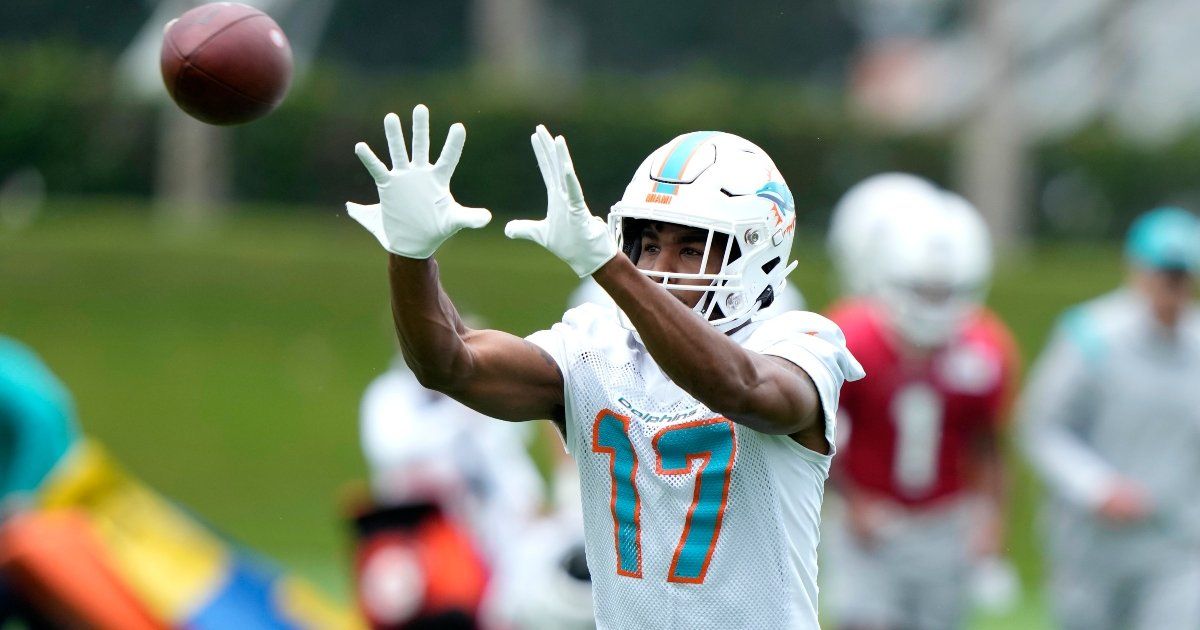 Jugador de los Dolphins ingresa a la lista de los mejores jóvenes