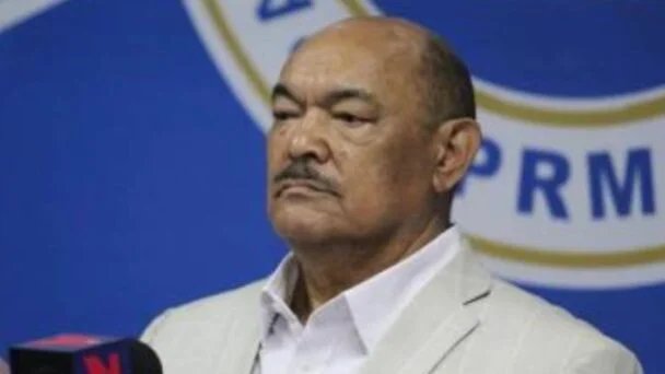 Llamado a la Equidad: Exhortación a la Licencia de Abinader en Medio de su Anuncio de Repostulación