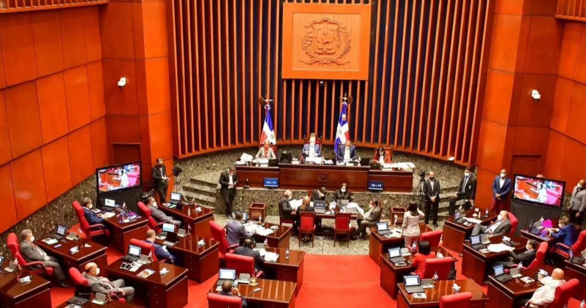 1 billón 86 mil 799 millones 970 mil 785 pesos Senado Aprueba Presupuesto Reformulado y Préstamos