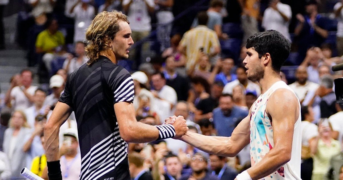 Alcaraz demuestra a Zverev por qué es el favorito