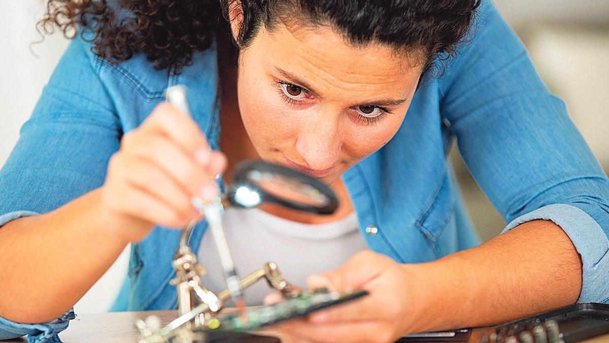 Falta talento femenino en las profesiones del futuro Falta talento femenino en las profesiones del futuro