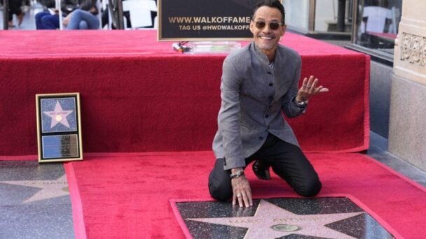 Marc Anthony recibe una estrella en el Paseo de la Fama de Hollywood