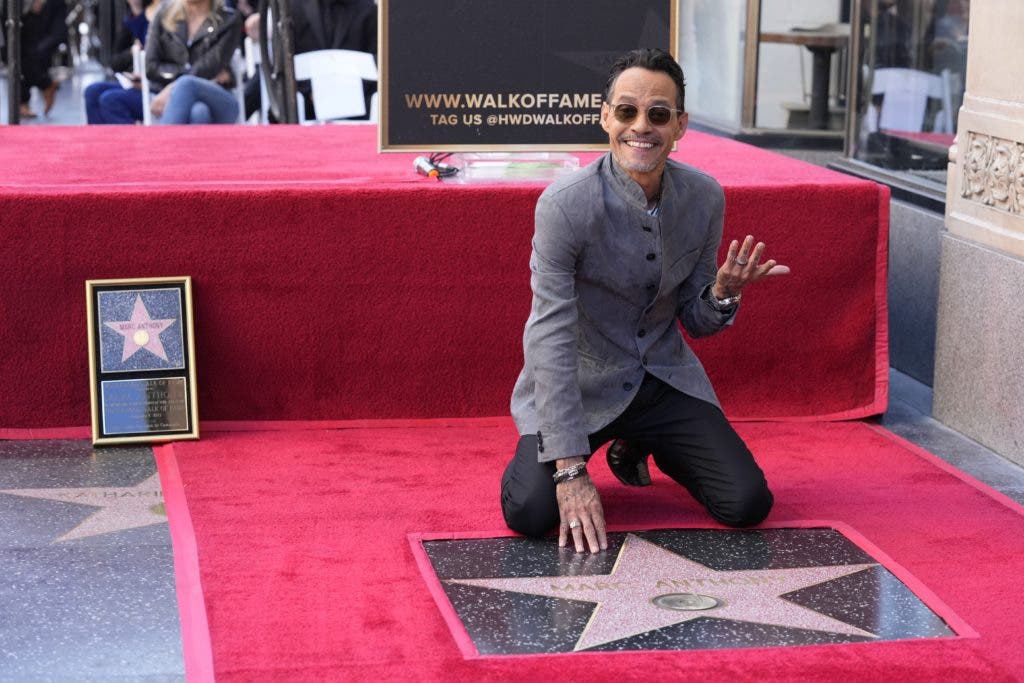 Marc Anthony recibe una estrella en el Paseo de la Fama de Hollywood Marc Anthony recibe una estrella en el Paseo de la Fama de Hollywood