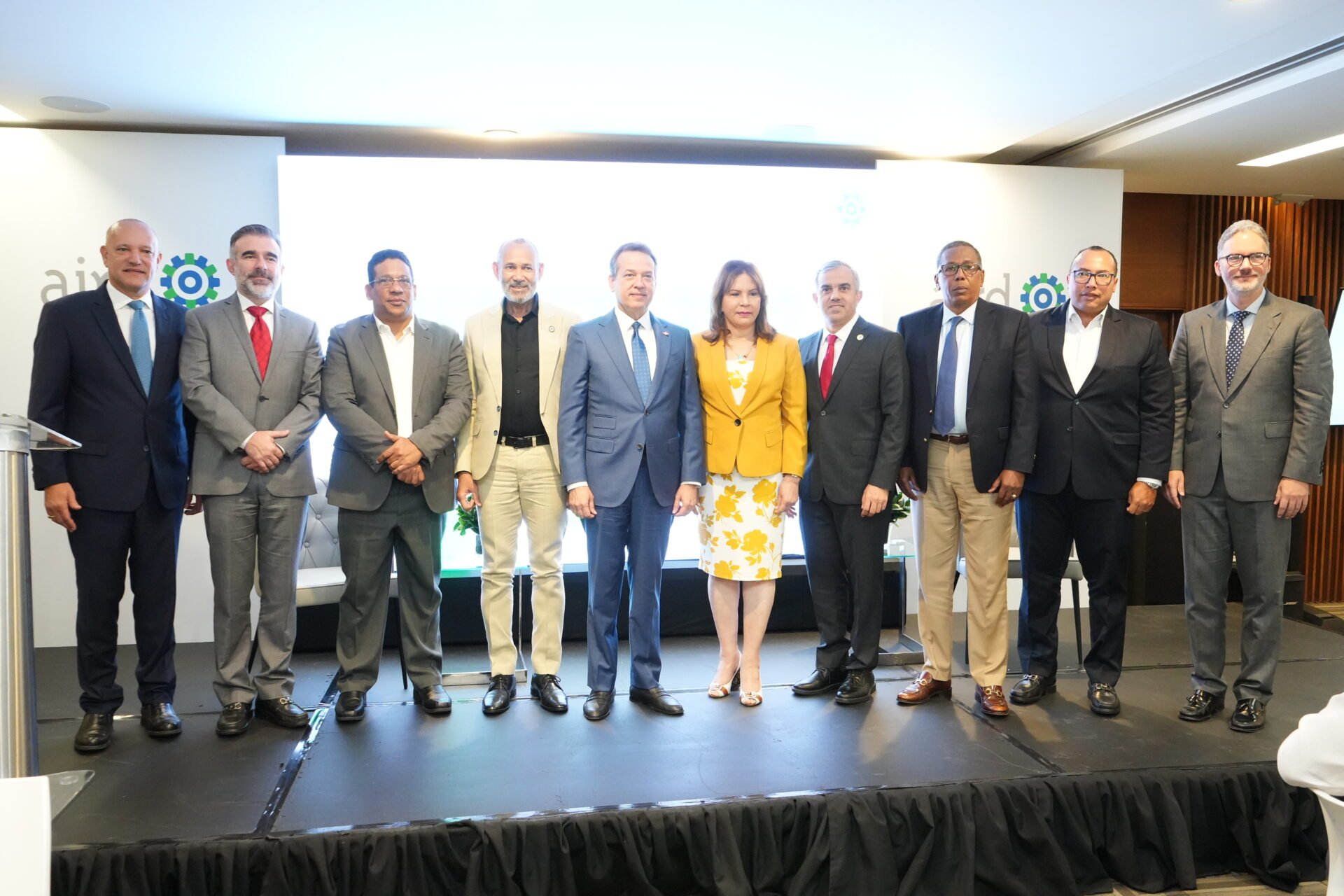 AIRD insta a implementar Decreto 31-22 sobre compras a MiPymes industriales