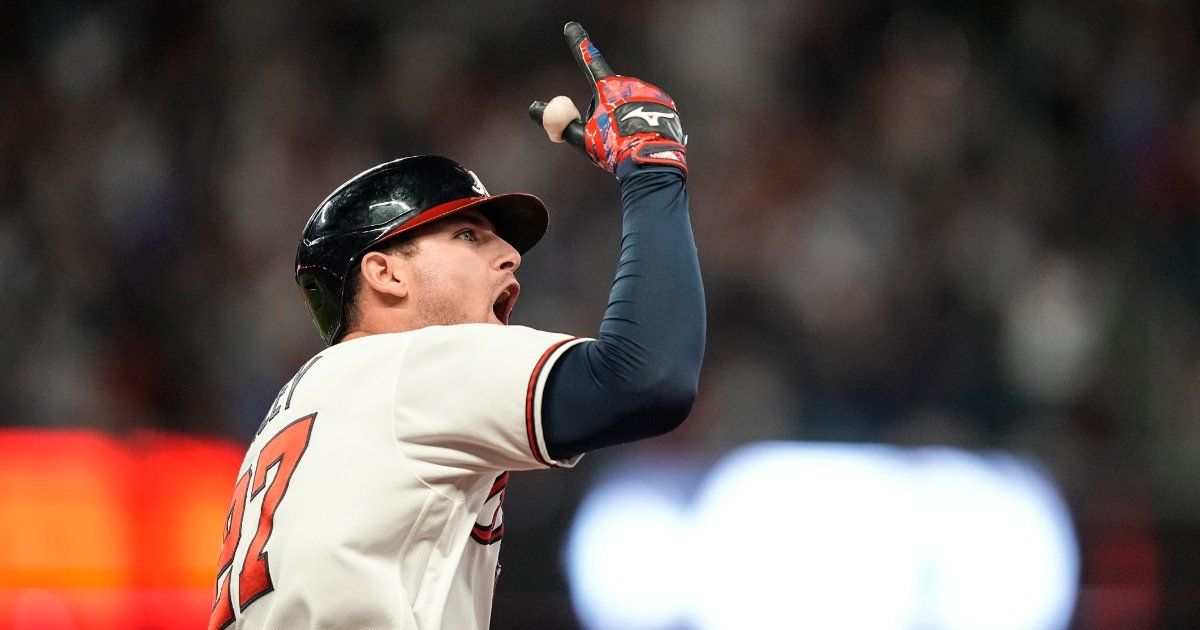 Bravos de Atlanta empatan la serie con remontada agresiva