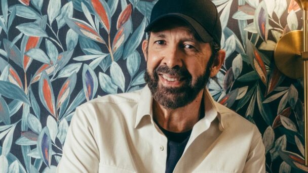 Juan Luis Guerra estrena  su disco “Radio güira»