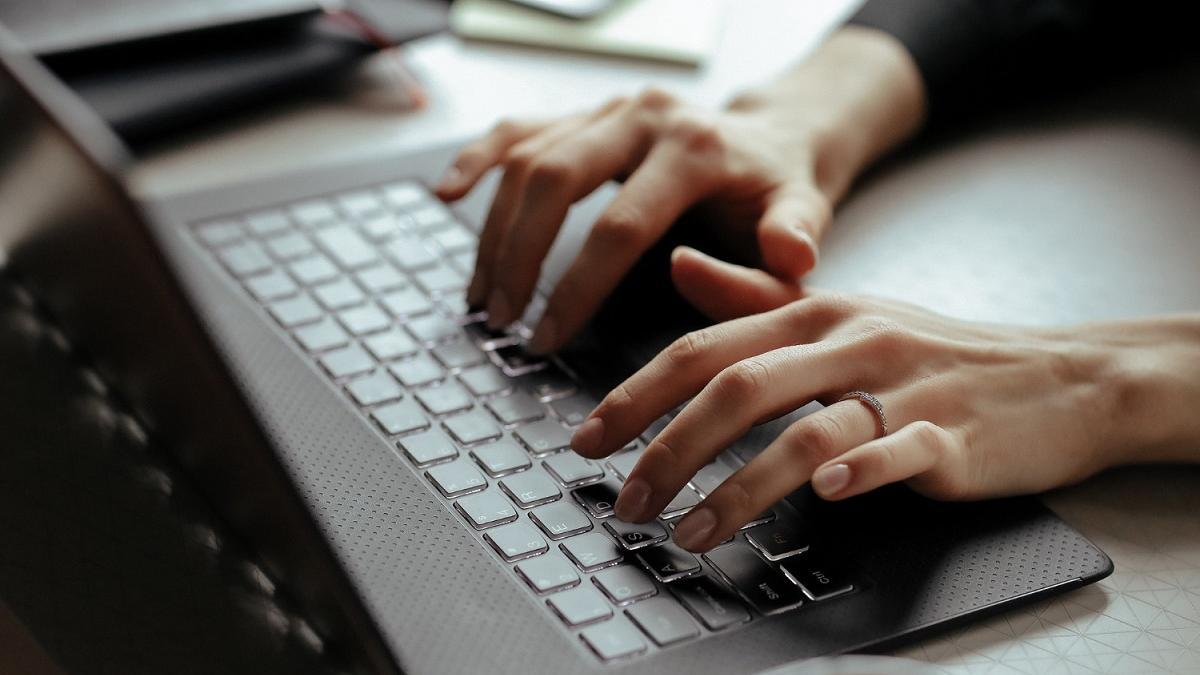 La comunidad internacional acuerda mecanismos para vigilar la inteligencia artificial