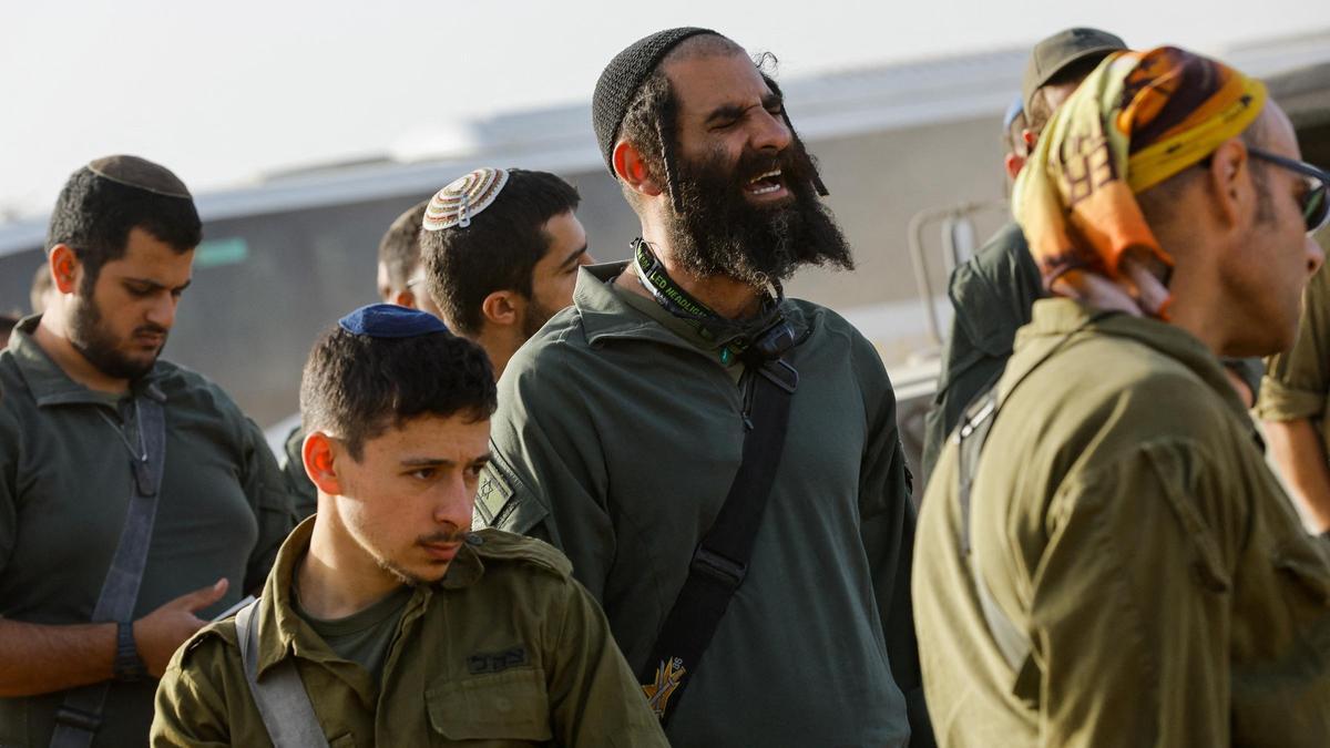 Los ataques israelís y las tensiones por los rehenes no están comprometiendo el alto el fuego