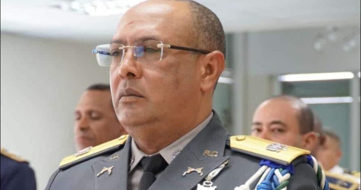 Luis Abinader nombra a Ramón Antonio Guzmán Peralta como nuevo director de la Policía Nacional