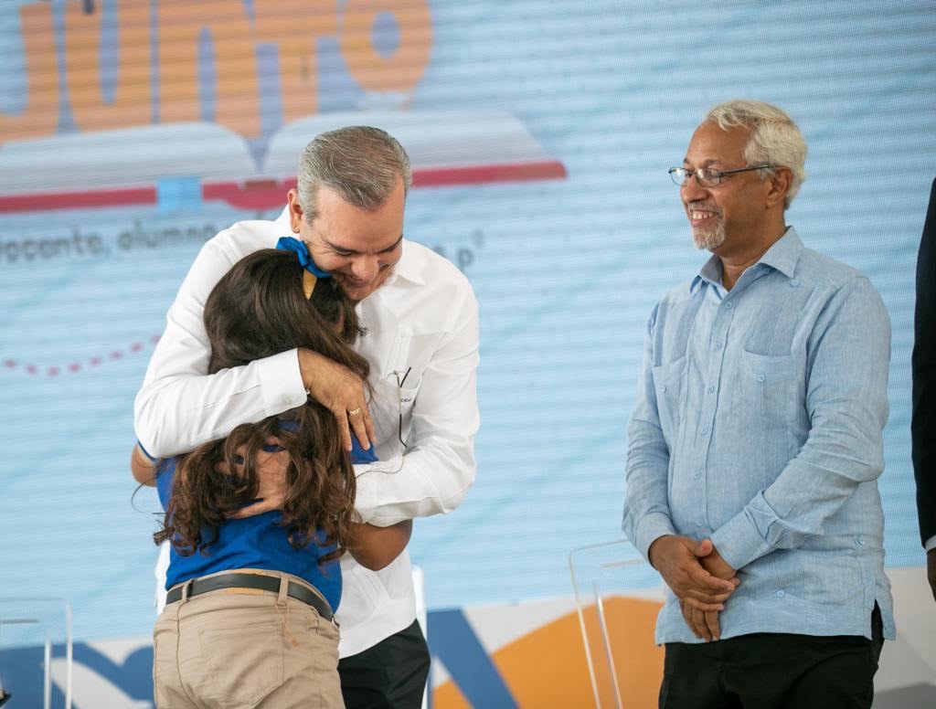 Abinader hablará esta tarde sobre avances educativos en RD según resultados PISA