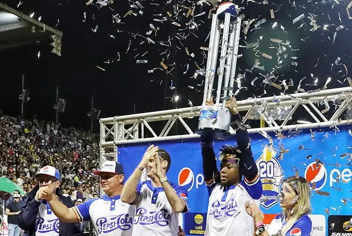 Acuña Jr. revalidó su corona en Festival del HR en Venezuela