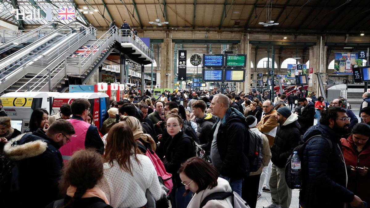Eurostar cancela todos sus trenes este sábado desde y hacia Londres por una inundación en las vías