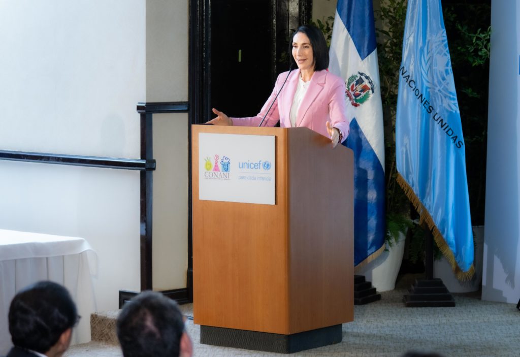 Gobierno y Unicef presentan marco para fortalecer sistema de protección de la infancia contra la violencia