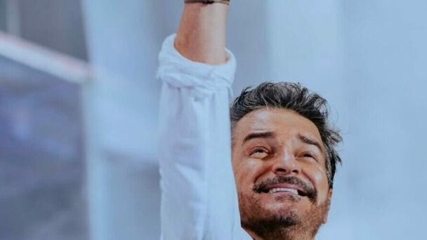 ¡Adiós! Ricardo Arjona se retira de los escenarios por enfermedad