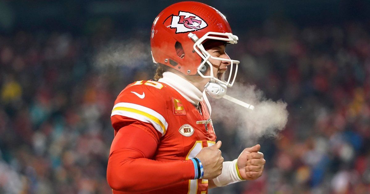 Dolphins sufren una nueva decepción en postemporada a manos de los Chiefs Dolphins sufren una nueva decepción en postemporada a manos de los Chiefs