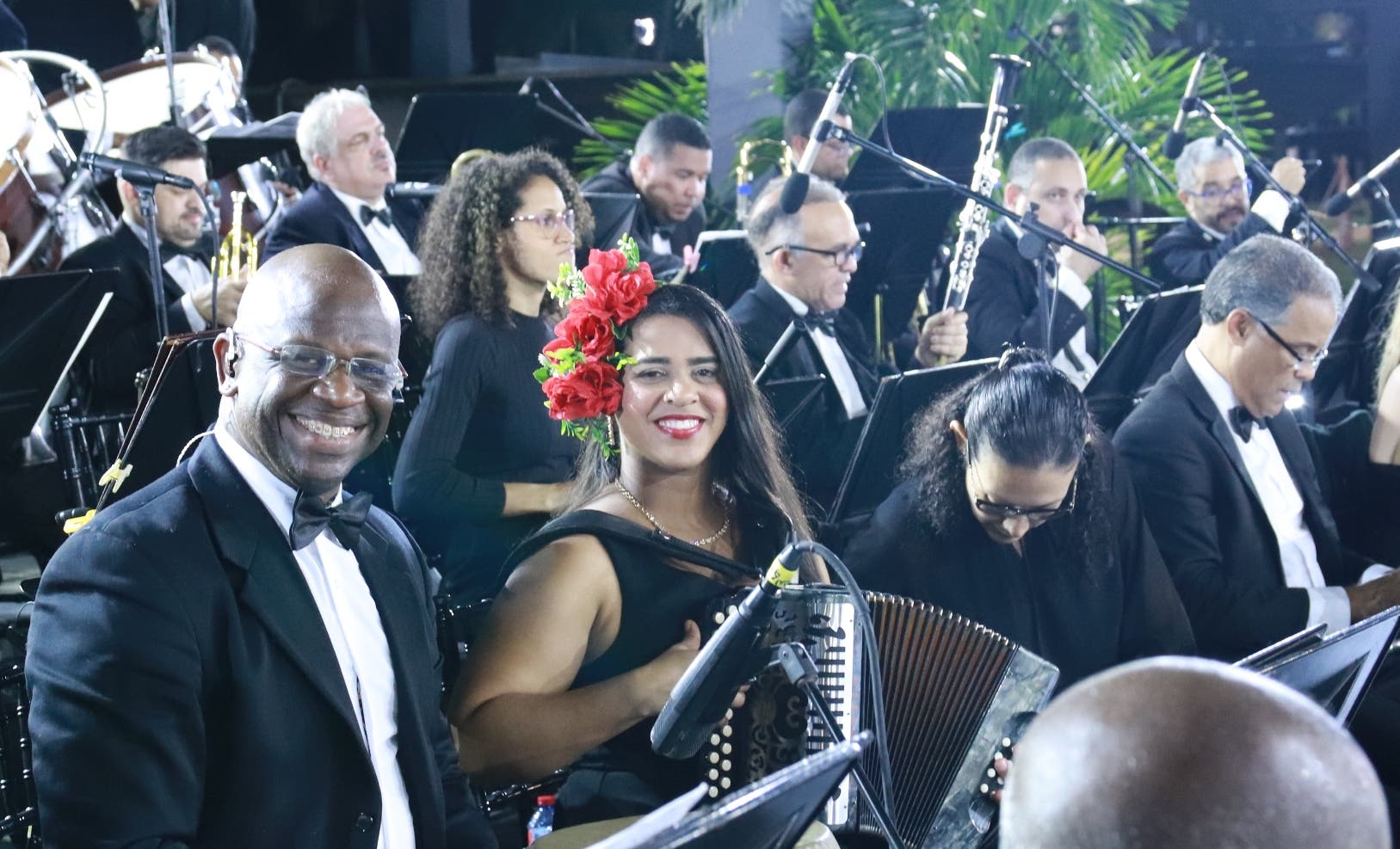 Doncella del Acordeón y su paso por orquesta Sinfónica Nacional Doncella del Acordeón y su paso por orquesta Sinfónica Nacional